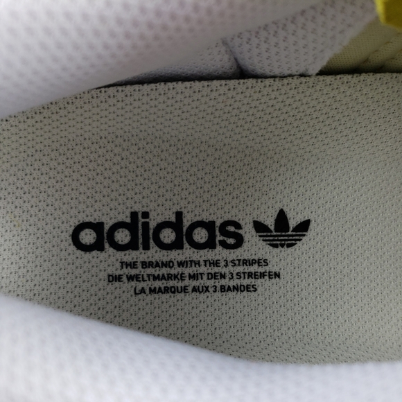 adidas Women's Superstars Originals Leather Shoes Two Laces - Picture 9 of 12